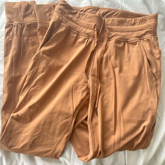 Zyia ascend joggers - Picture 2 of 5